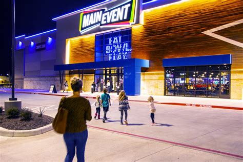 Main event tomball - May 2, 2022 · The community turned out to celebrate the grand opening of Main Event’s new 50,000-square-foot location in Tomball on Friday. The location includes 22 bowling lanes, a two-story laser tag ... 